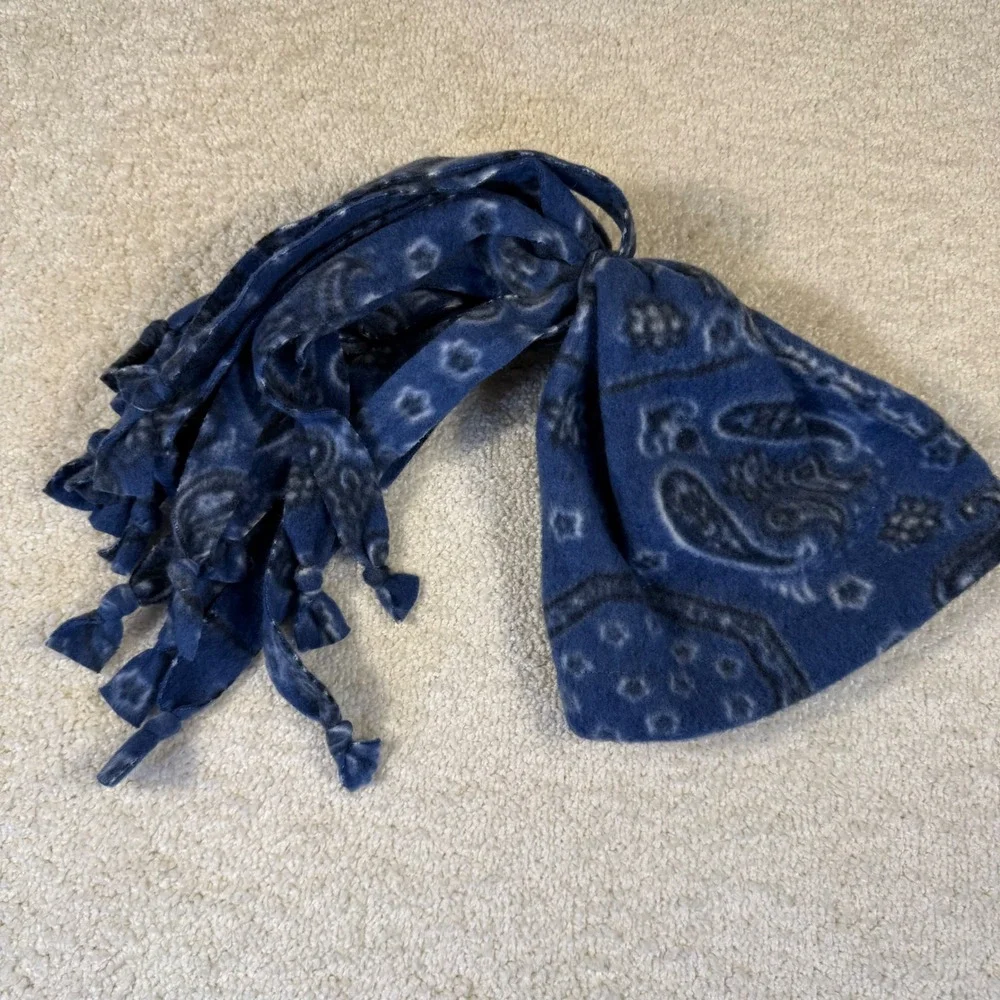 Kids/Teens Blue Paisley Fleece Tie Fringe Hat‎ Cozy Kidcore Ski
